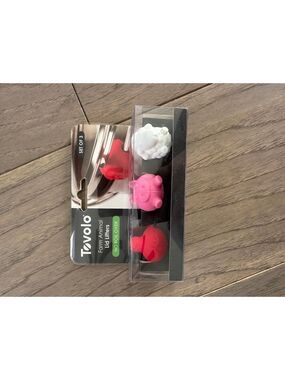 Tovolo Farm Animal Lid Lifters Red Pink White